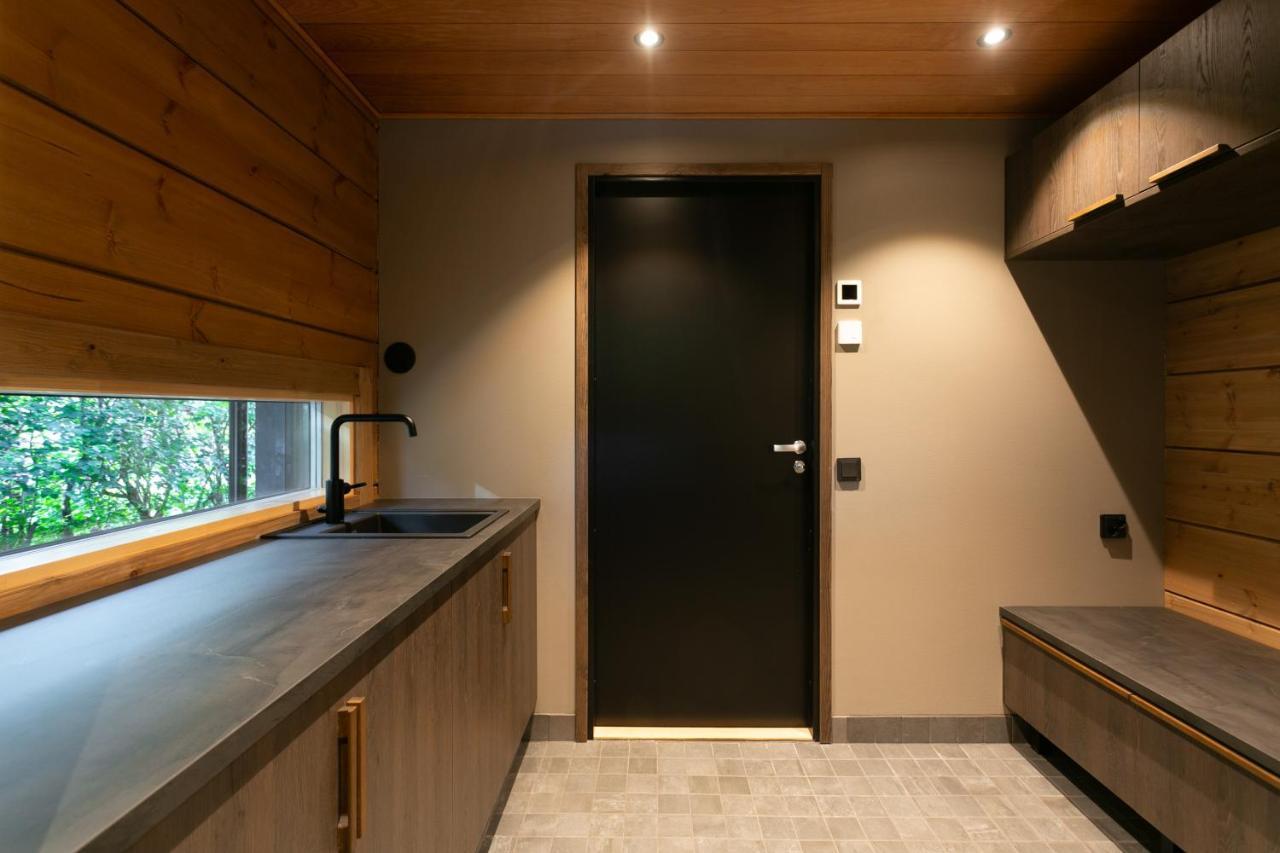Luxury Villa Lapland โรวานิเอมิ ภายนอก รูปภาพ
