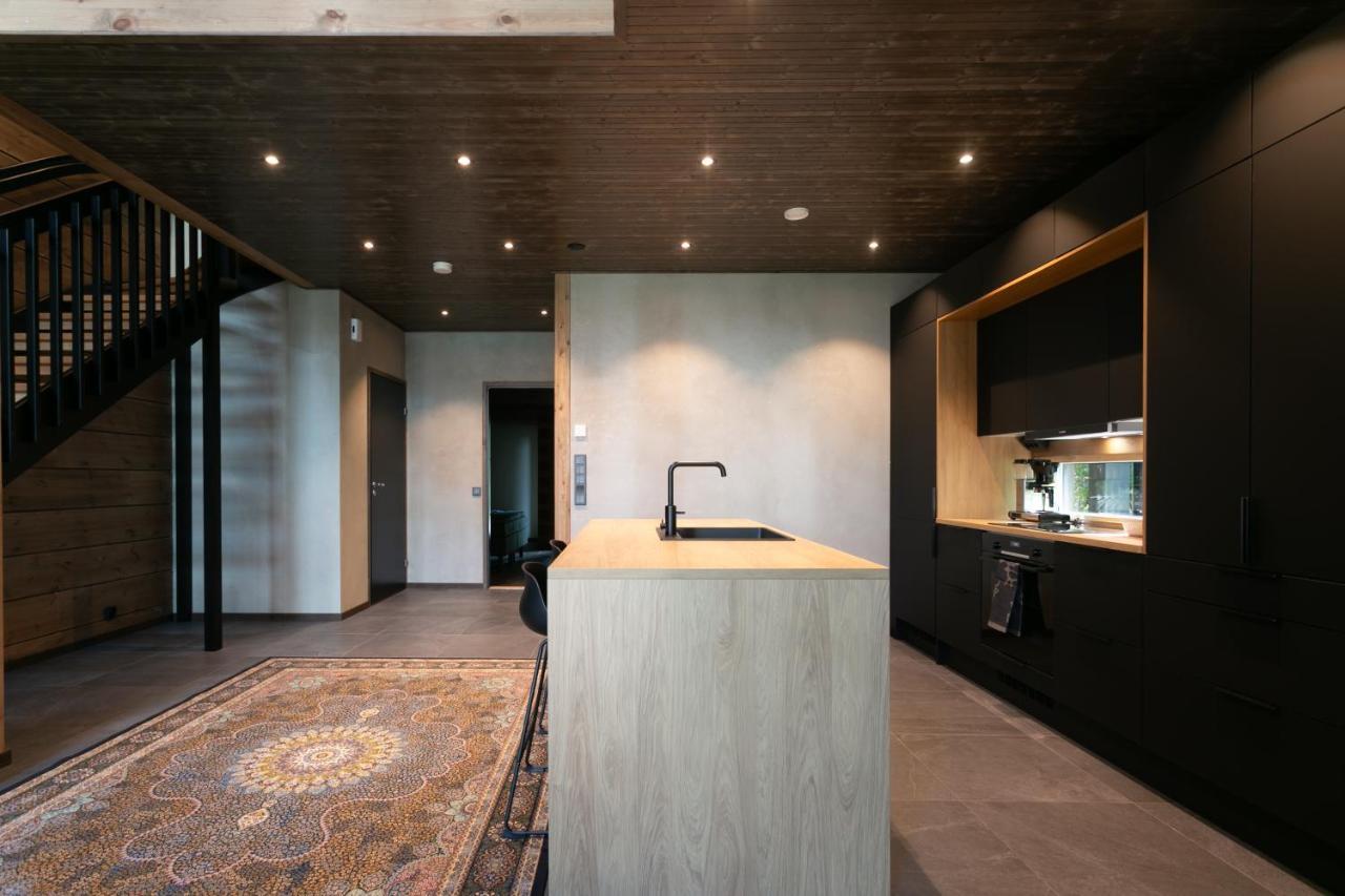 Luxury Villa Lapland โรวานิเอมิ ภายนอก รูปภาพ